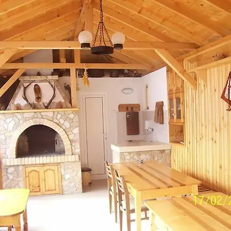 Zora Guest house Beden