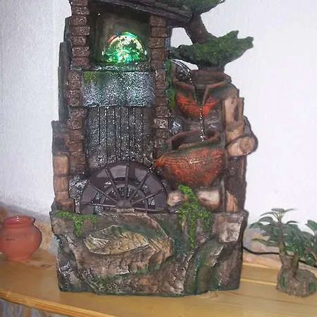 Zora *